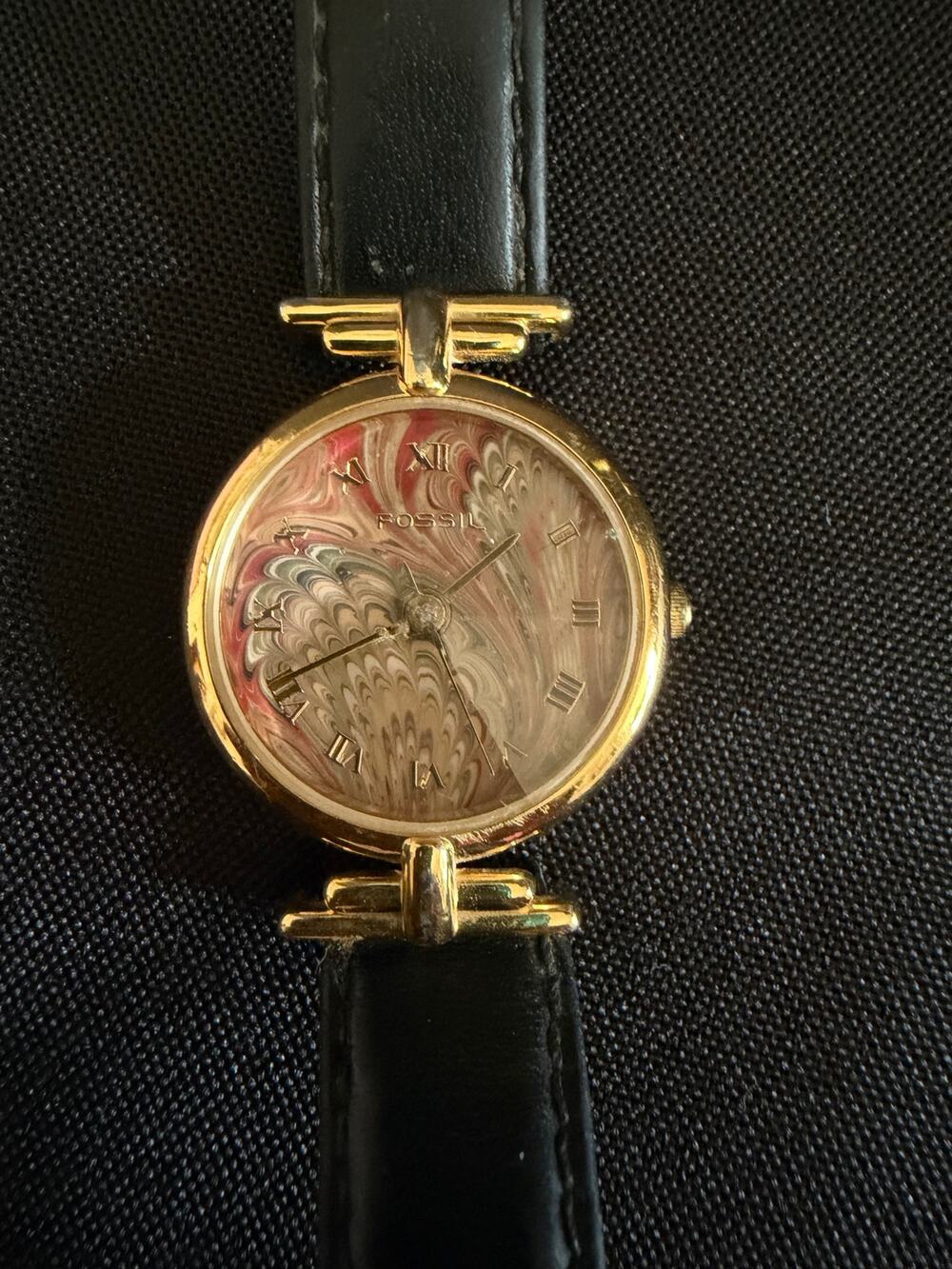 Vintage Women's Fossil Swirl Watch PC-9266 Art-Deco Prism Crystal Model from 90s